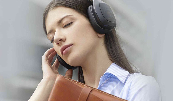 Наушники Xiaomi Mi Bluetooth Headphone (ZBW4403TY) Черный - Рисунок 1 Наушники Xiaomi Mi Bluetooth Headphone (ZBW4403TY) Черный - Рисунок 1