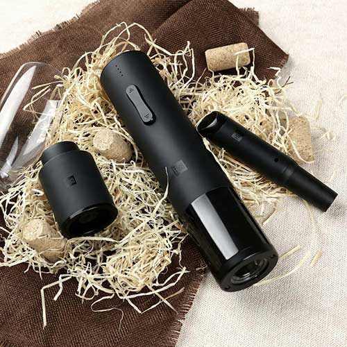 Набор для вина Xiaomi Huo Hou 4 in 1 Сorkscrew Set HU0090 (Черный) Набор для вина Xiaomi Huo Hou 4 in 1 Сorkscrew Set HU0090 (Черный)