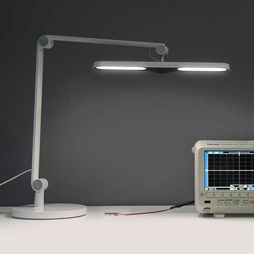 Настольная лампа Yeelight LED Light-Sensitive Desk Lamp V1 (YLTD06YL)